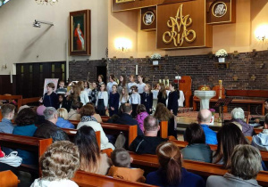 Koncert szkolnego chóru.