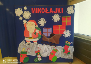 Dekoracja z okazji mikołajek.