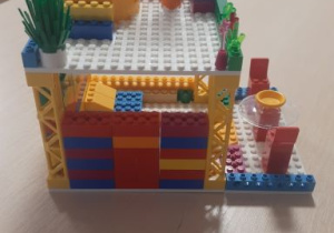 Budowla z klocków Lego