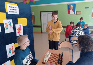 Rozgrywki szachowe.