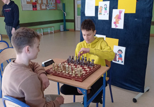 Rozgrywki szachowe.