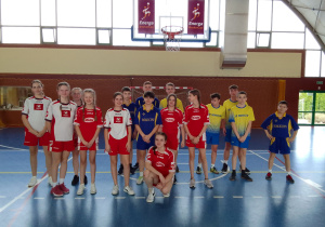 Reprezentacja szkoły w zawodach trójek koszykarskich
