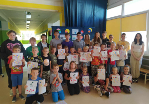 Klasa 8b i 1b.