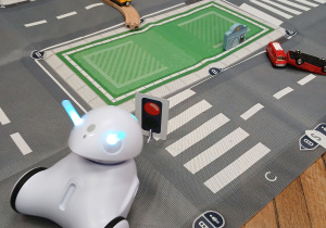Robot i jego droga do pokonania