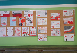 Plakaty patriotyczne wykonane przez uczniów