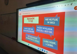 Lekcja online w klasie drugiej.