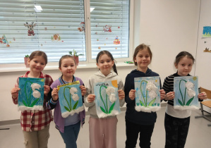 Uczennice klasy pierwszej.